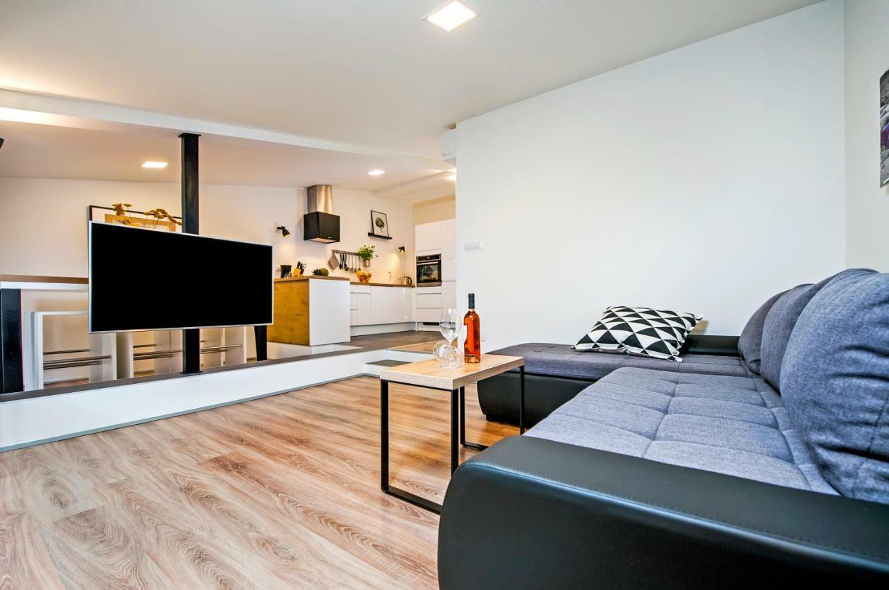 Lakovich Sea view Apartments Rovinj Buitenkant foto