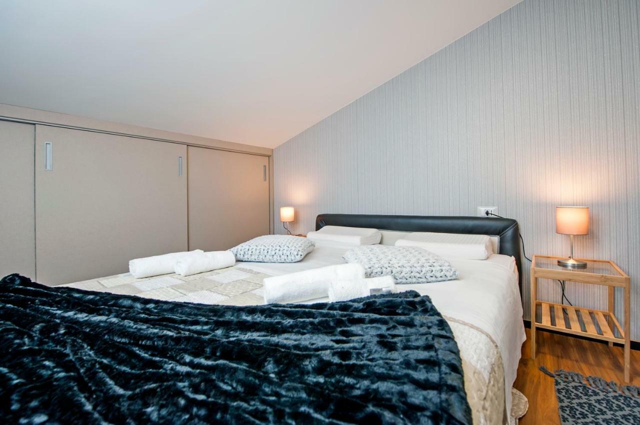 Lakovich Sea view Apartments Rovinj Buitenkant foto