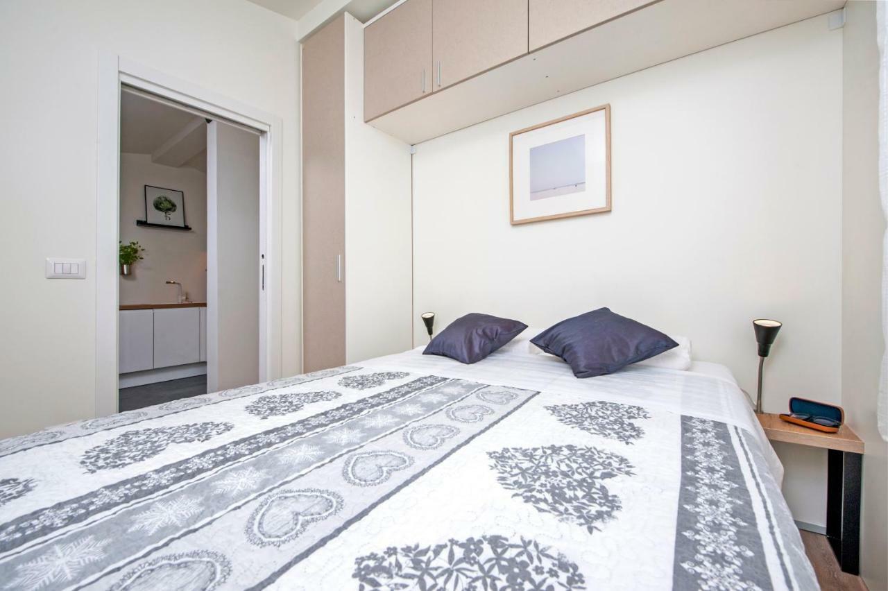 Lakovich Sea view Apartments Rovinj Buitenkant foto